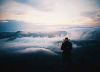 Chise’s Magic Journey: How Her Struggles Define The Ancient Magus’ Bride Chise’s Magic Journey: How Her Struggles Define The Ancient Magus’ Bride