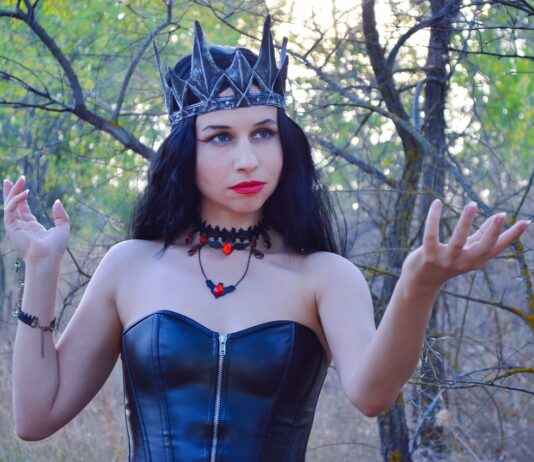 How Hisoka’s Deadly Charisma Makes Him a Villain You Can’t Forget How Hisoka’s Deadly Charisma Makes Him a Villain You Can’t Forget