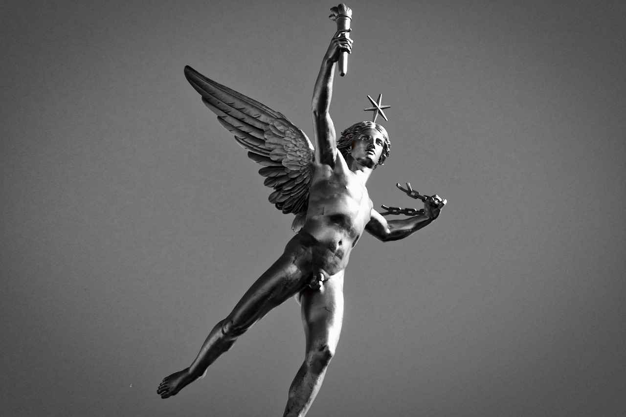 How Suzaku’s Ideals Made Him a Hero and a Villain 4 The Legacy of Suzaku's Ideals