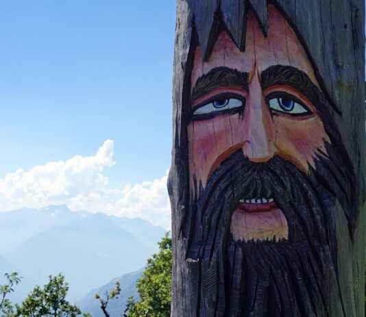 Why Kento Nanami is the Most Relatable Jujutsu Sorcerer Why Kento Nanami is the Most Relatable Jujutsu Sorcerer