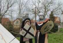 Zoro’s Three Sword Style: What Makes His Combat Skills Unbeatable? Zoro’s Three Sword Style: What Makes His Combat Skills Unbeatable?